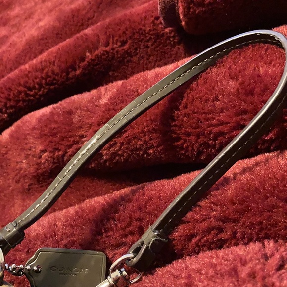 Coach baguette purse - Picture 3 of 4